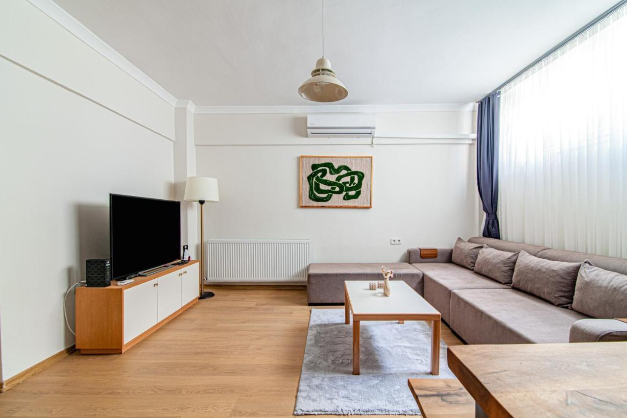 Gorgeous Apartment In The Heart Of Cihangir อิสตันบูล ภายนอก รูปภาพ